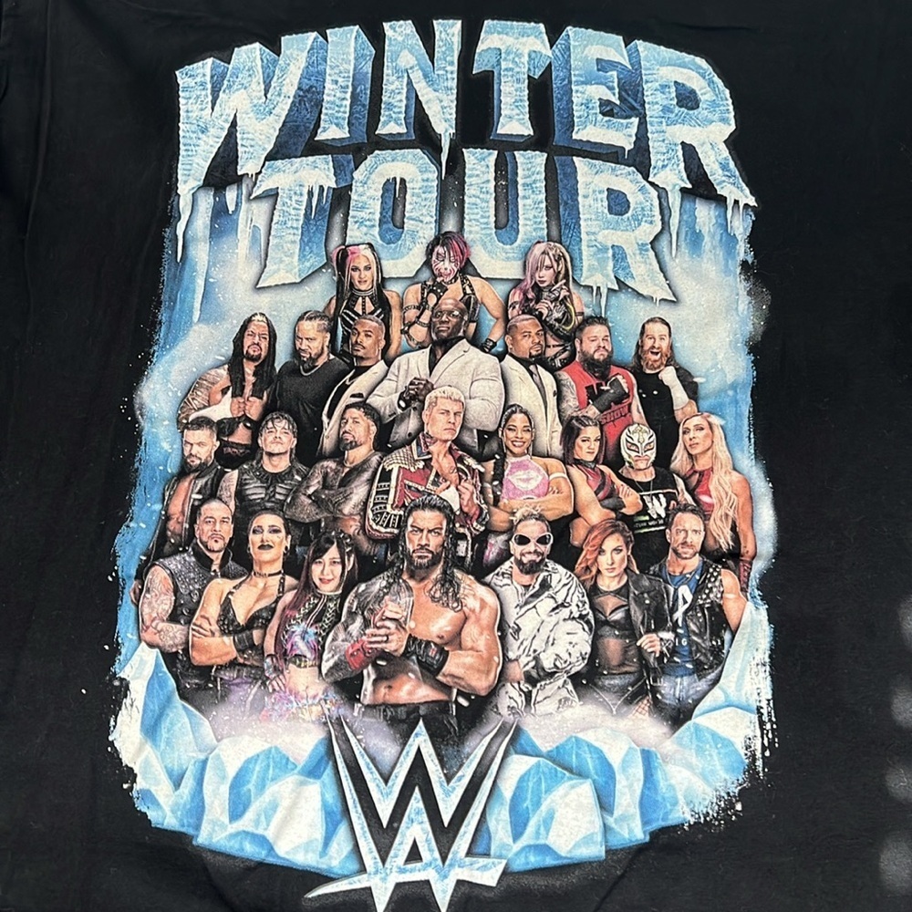 WWE Winter Tour Short Sleeve Graphic TShirt Size XXL